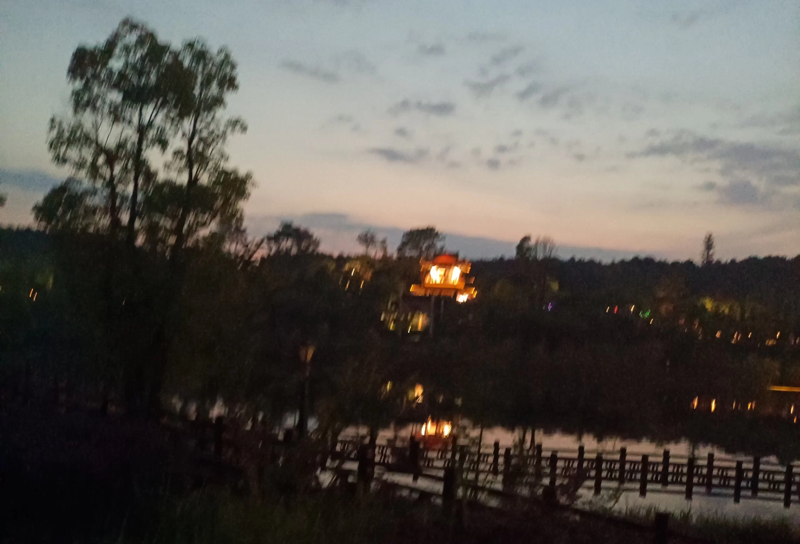 国商院 - 社区论坛网 - 校园墙、交友、吐槽、学习交流 - 国商院论坛｜官网